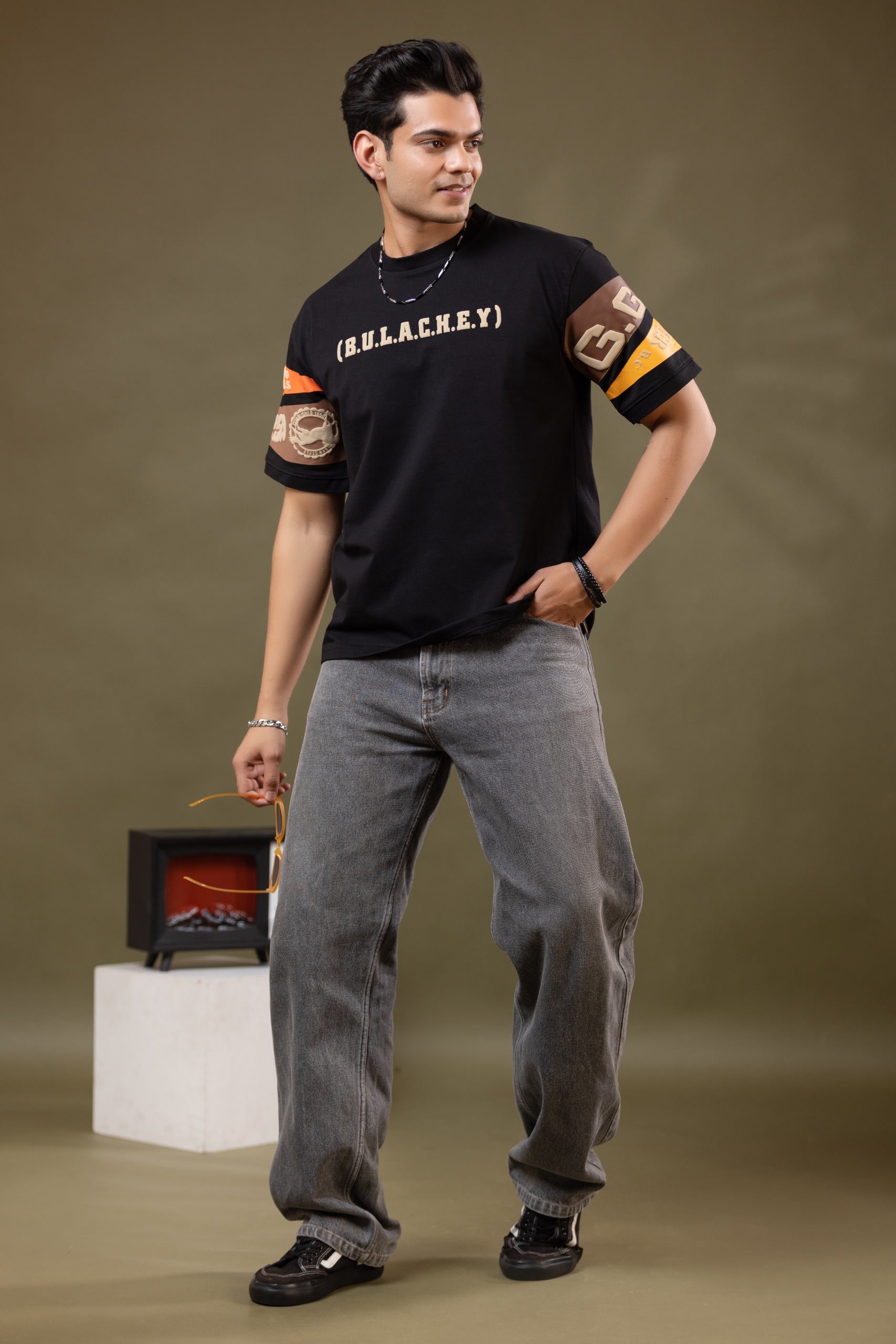 Black Oversized T-shirt