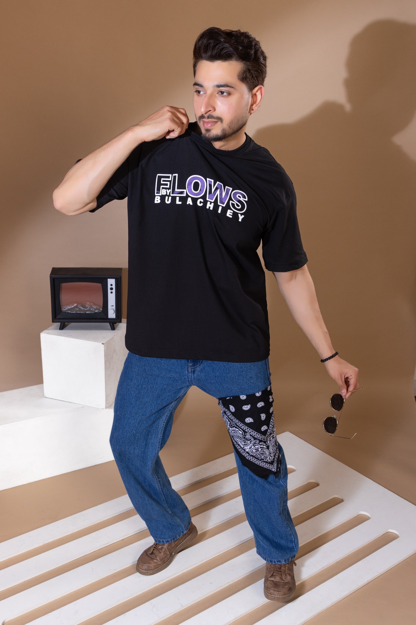 Black Oversized T-shirt - Made with Premium Fabric