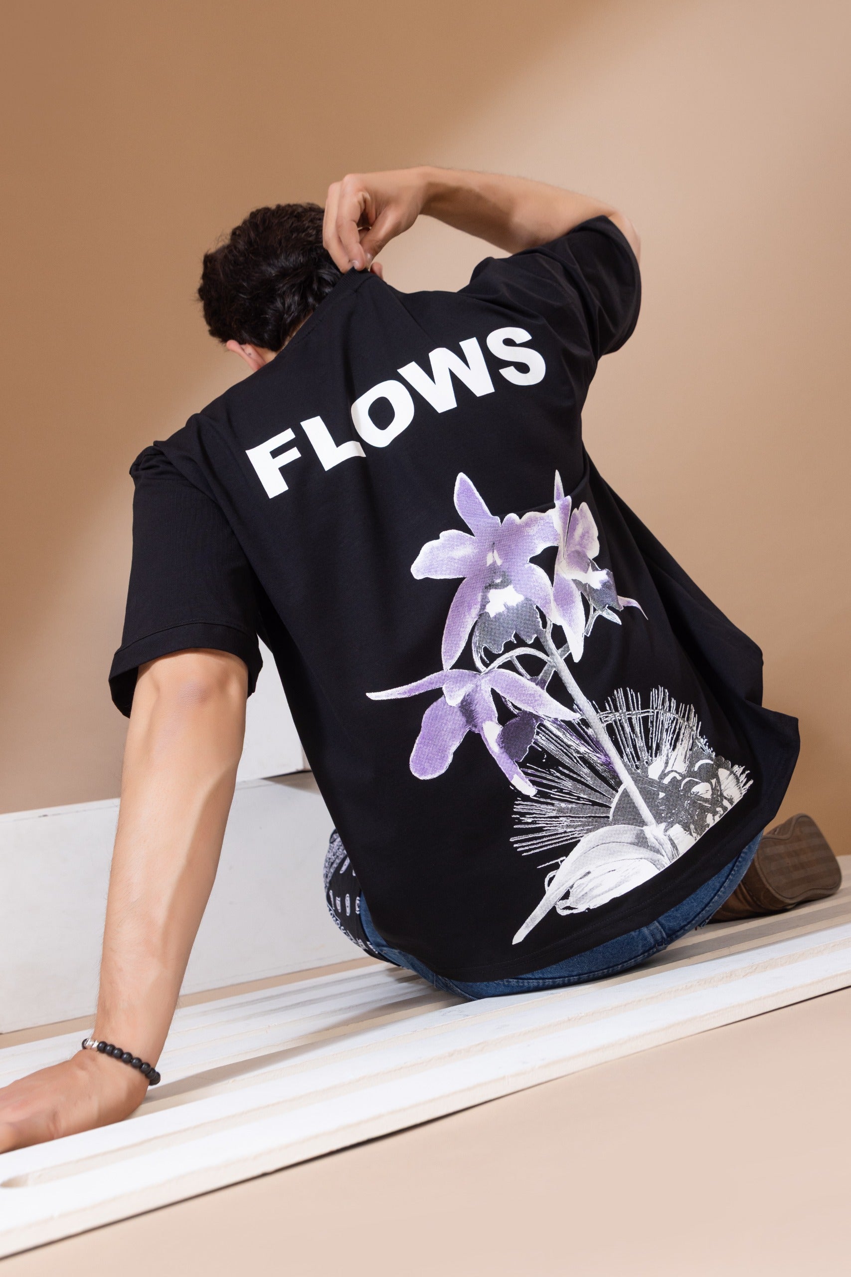 Black Oversized T-shirt - Made with Premium Fabric