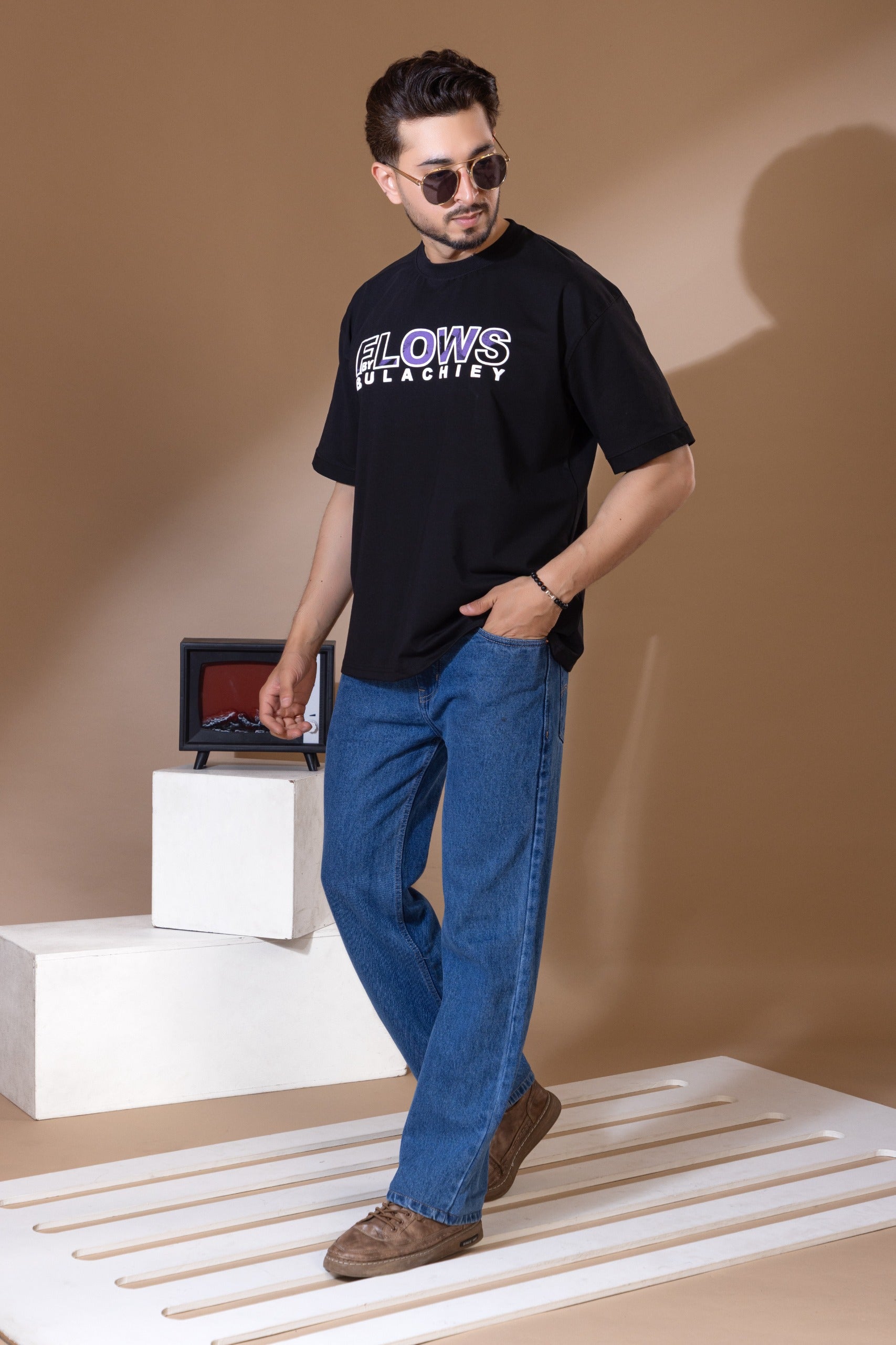 Black Oversized T-shirt - Made with Premium Fabric